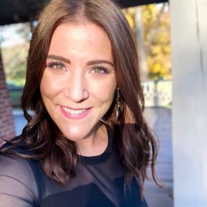 Meet your Posher, Samantha